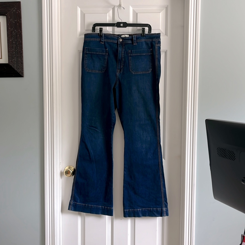 Jordache Vintage Brand Jeans Size 33 Flare Leg